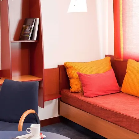 Novotel Suites Muenchen Parkstadt Schwabing-2