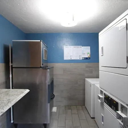 Comfort Suites Tucson Near Sabino Canyon-2