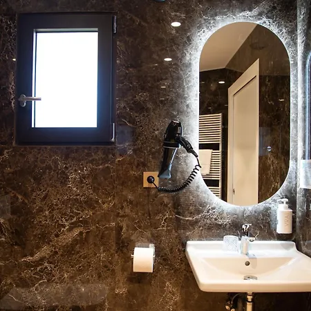 Hotel Brin D'Azur - Saint Tropez-3