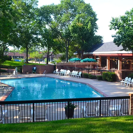 Magnuson Grand Hotel And Conference Center Tyler-3