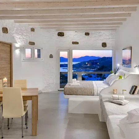 Crystal Suites-3