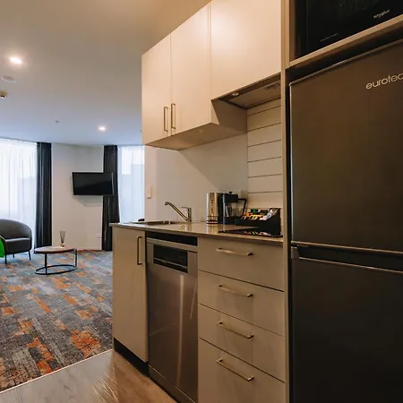 Ramada By Wyndham Newmarket Auckland-2