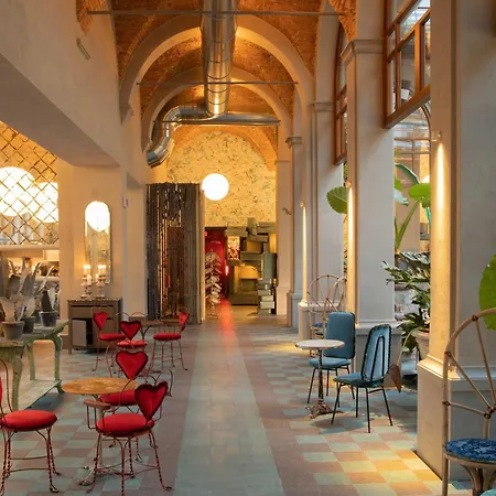25Hours Hotel Florence Piazza San Paolino-2