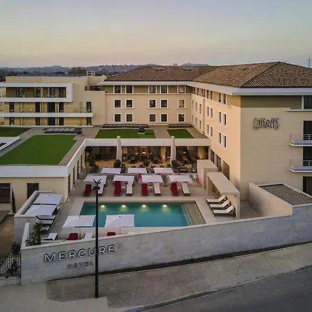 Mercure Avignon Tgv Hotel & Spa-3