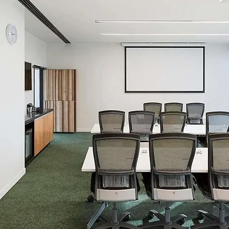 Novotel Auckland Airport-2