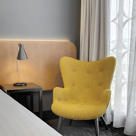 Vibe Hotel Canberra-2