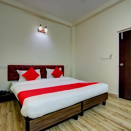 Hotel O Maple The Residence Near Rdb Cinemas-3