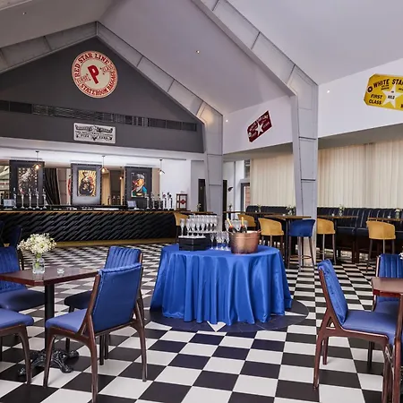 Titanic Hotel Belfast-2