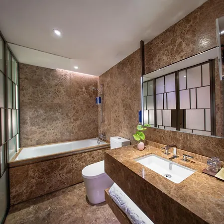 The Emperor Hotel-2