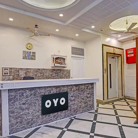 Hotel O City Palace-3