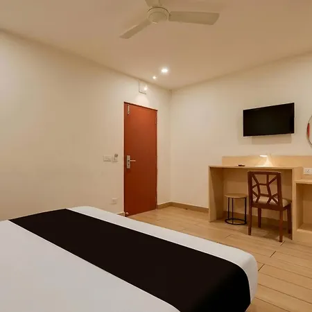 Super Oyo Townhouse Visakhapatnam-3