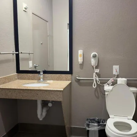 Comfort Inn San Antonio Northeast-3