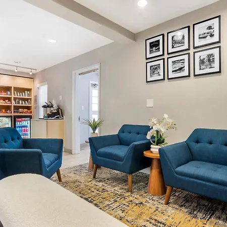 Mainstay Suites-3