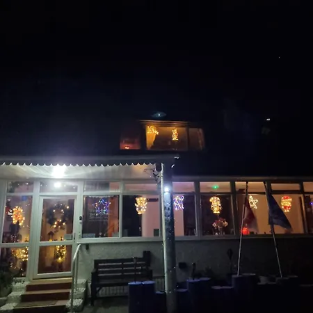 Trevarrian Lodge-3