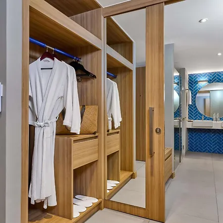Mercure Phuket Patong Journeyhub-3