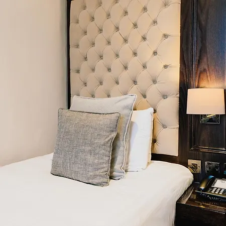 The County Hotel Newcastle-2