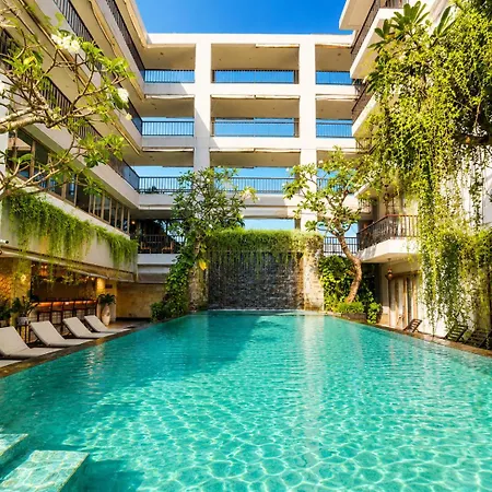 D'Primahotel Petitenget Seminyak 2-2