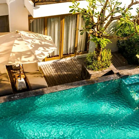 D'Primahotel Petitenget Seminyak 2-3