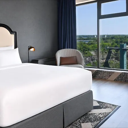 The Brock Niagara Falls Fallsview, Tapestry By Hilton-2