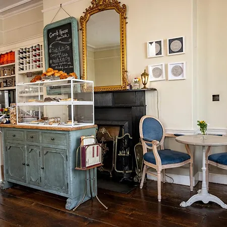 Corrib House Guest Accommodation-3