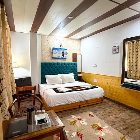Countryside Himalayan Resort-3