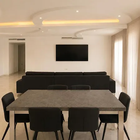 B51 Executive Flats Marbella-3