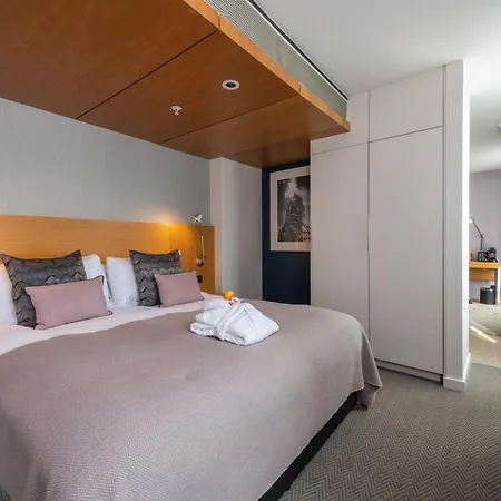 Apex City Of London Hotel-3