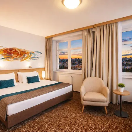 Colorfactory Spa Hotel - Czech Leading Hotels-2