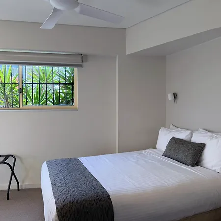 Manly Paradise Motel & Apartments-2