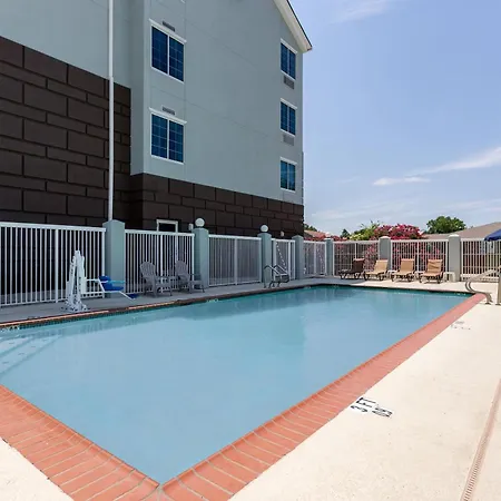 Comfort Suites New Orleans East-2