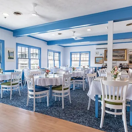 The Sparhawk Oceanfront Resort-3
