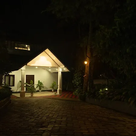 Misty Lake Resorts Munnar By Sylora Hotels-3