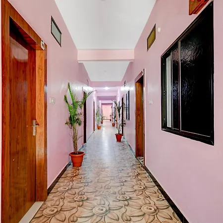 Hotel O Apna Palace-2