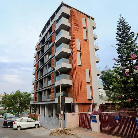 Hotel Tattva Suites Nibm, Next To Corinthians Club-2