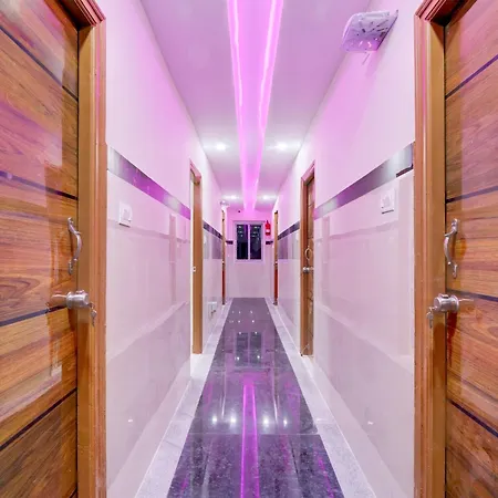 Super Townhouse Nanak Ram Guda Near Waverock Sez-2