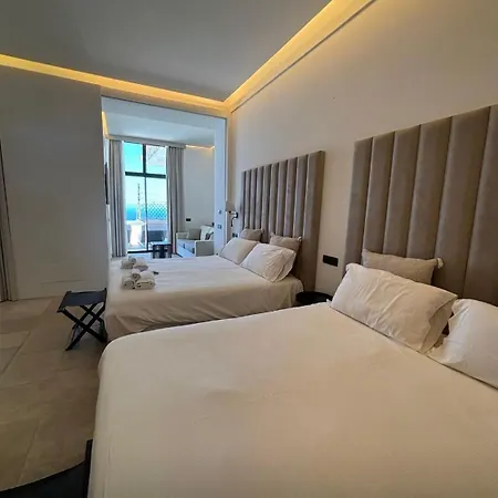 Al Capri Suite & Private Pool-3