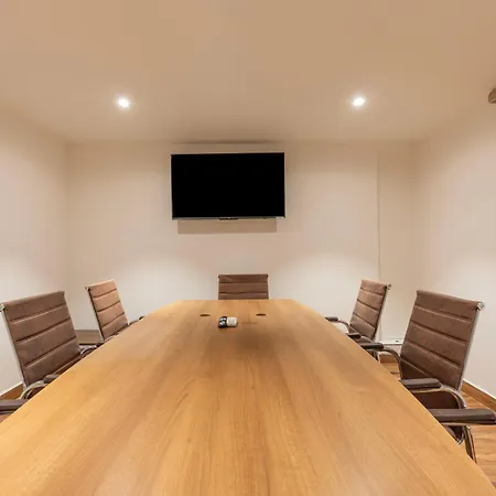 Treebo Premium Vapr Ashok Nagar-2