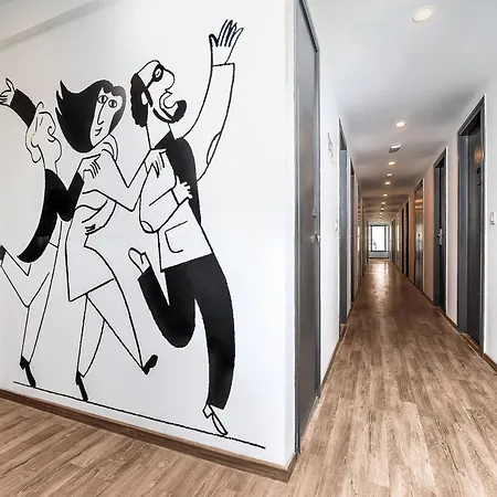 Super Townhouse The Den-3