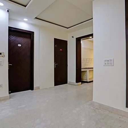 Hotel O Golden Key Inn Punjabi Bagh-2