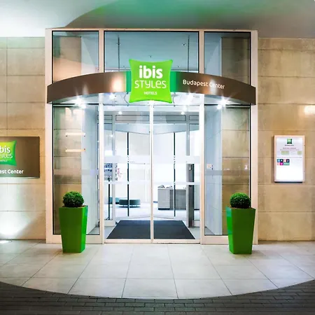 Ibis Styles Budapest Center-2