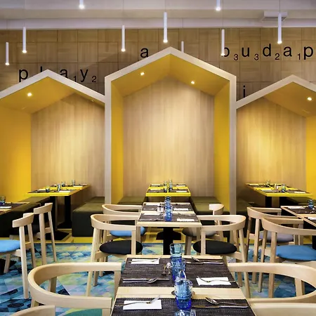 Ibis Styles Budapest Center-3