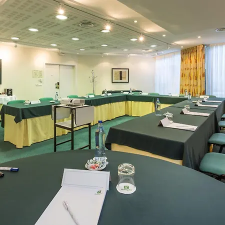 Holiday Inn Lisbon By Ihg-3