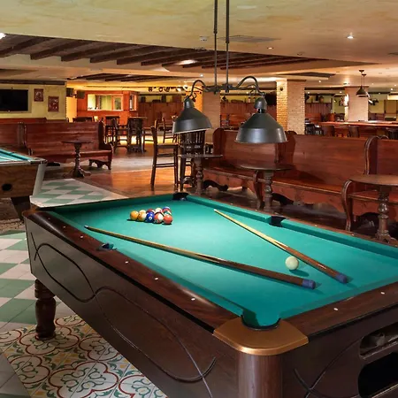 Holiday Premium Resort-2