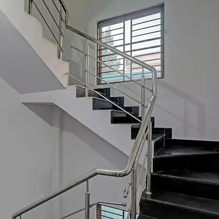 Hotel O Cz Inn-3