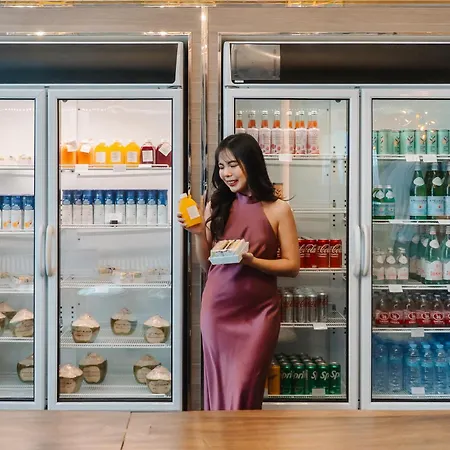 Hyatt Place Bangkok Sukhumvit 24-3