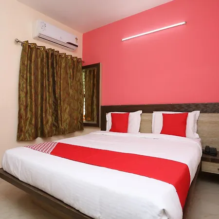 Hotel O Greenland Inn-2