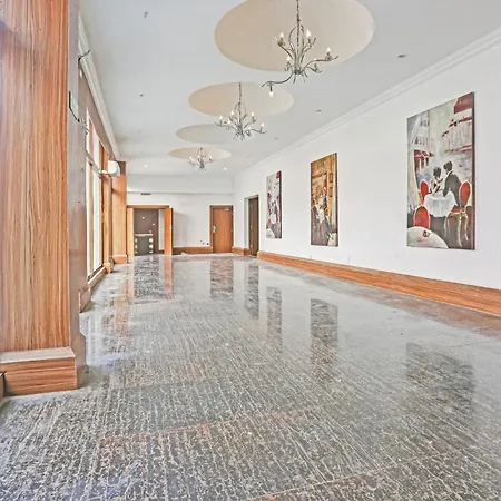 Townhouse Royal Palms Hotel-3