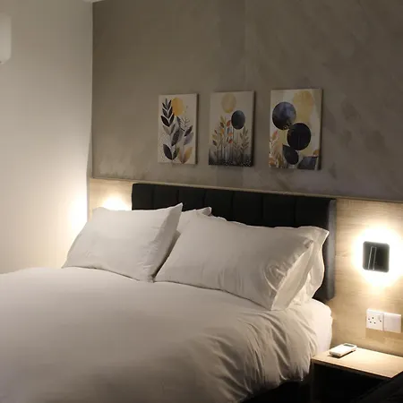 Paddington Townhouse Hotel By Oyo-2