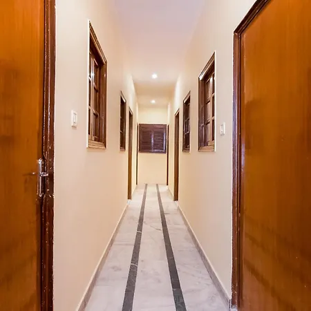 Hotel Om Paharganj-3