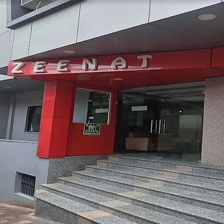 Hotel O 62748 Hotel Zeenat-3